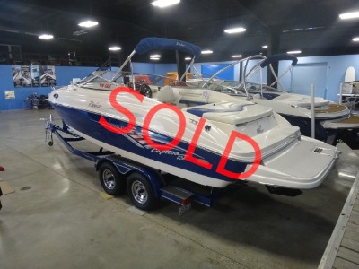 2005 RINKER 232 Captiva 