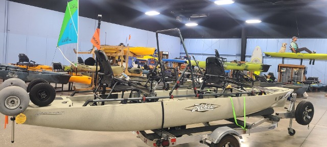 2016 Hobie Pro Angler 17T in Dune